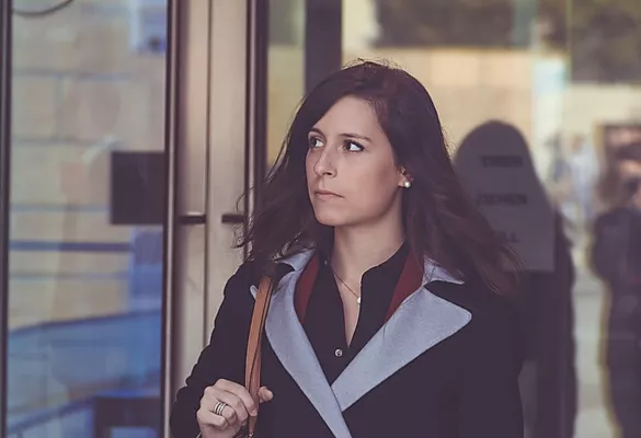 ContractsCounsel Young Lawyer Image